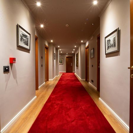Classic Hotel Tirana Extérieur photo
