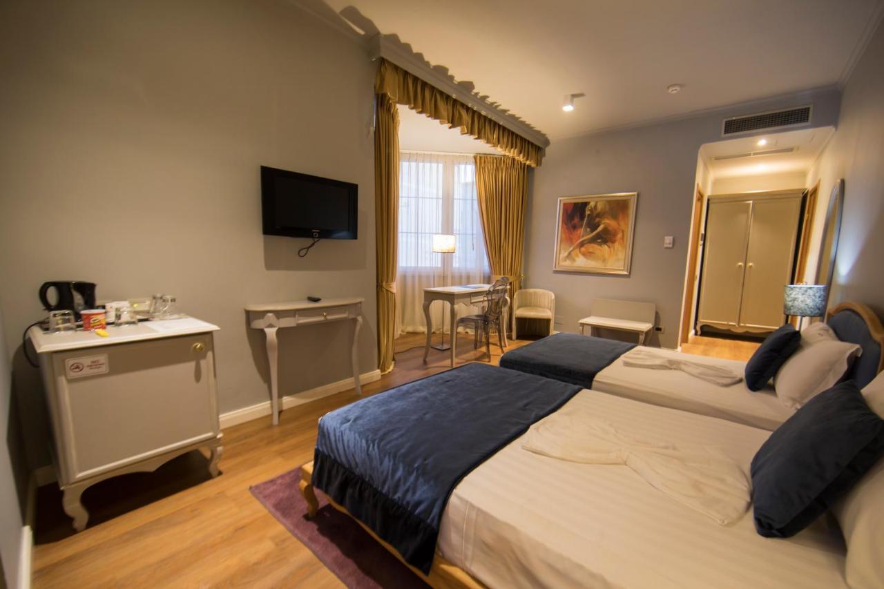 Classic Hotel Tirana Extérieur photo
